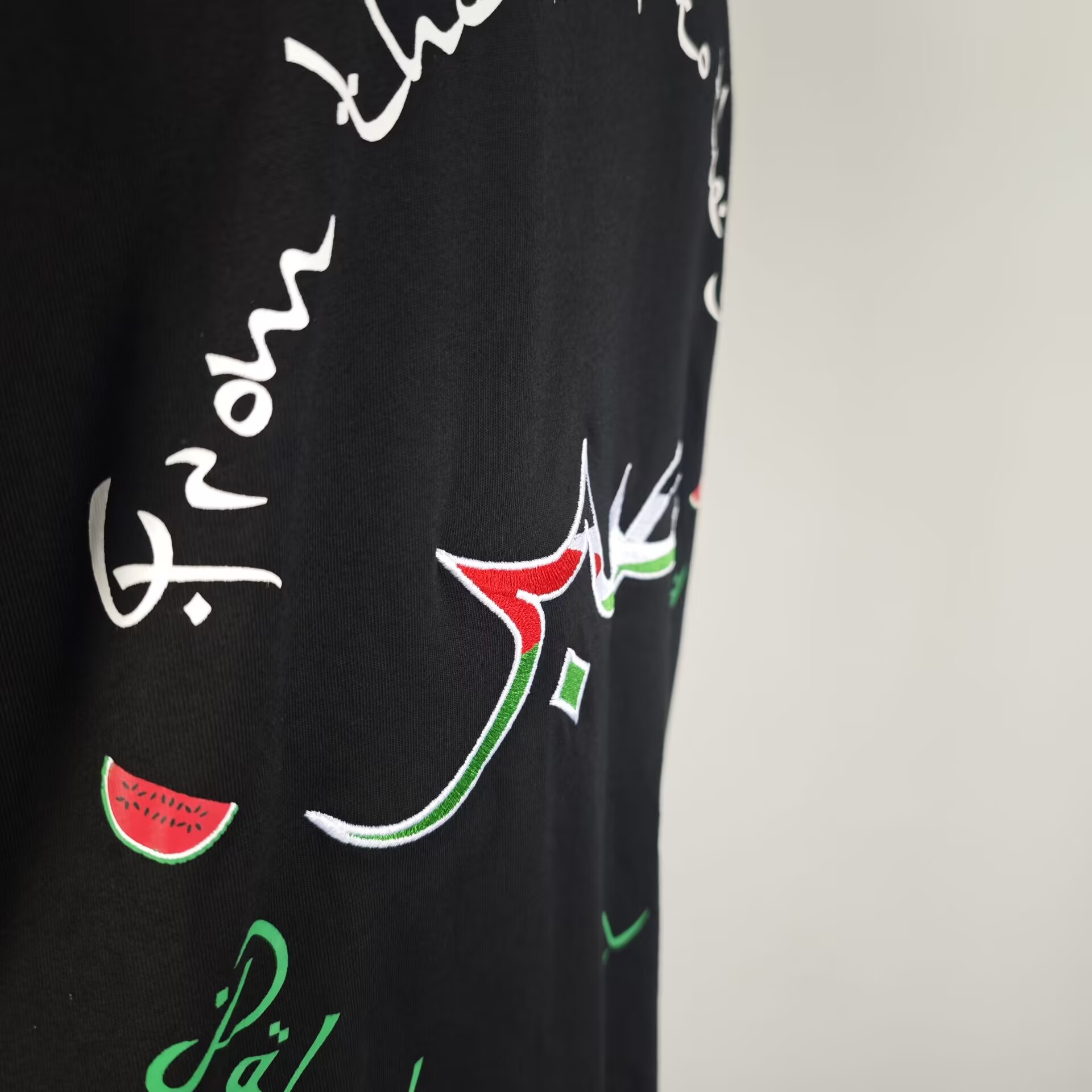 Fabricante de camisetas personalizadas com estampa gráfica Y2K, de alta qualidade, ajuste regular, gola redonda, camisetas masculinas estampadas